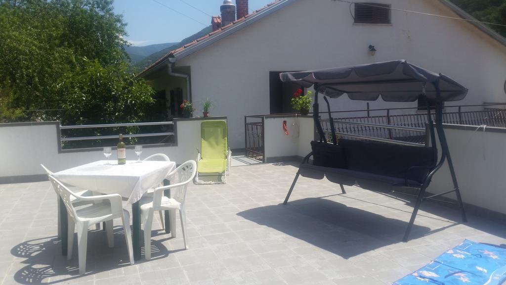 Apartmani Cempres Senj Senj  Luaran gambar
