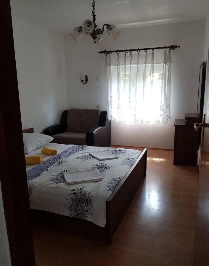 Apartmani Cempres Senj Senj  Luaran gambar
